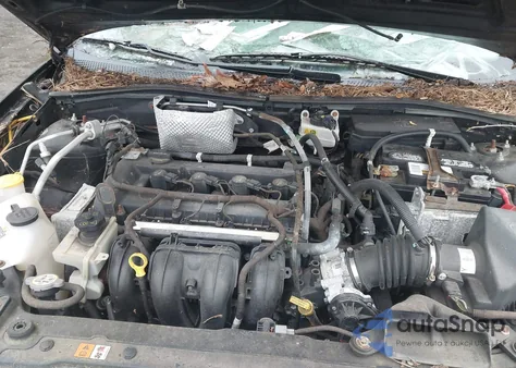 2010 Ford Focus S z USA, uszkodzony, nr VIN 1FAHP3EN9AW189594